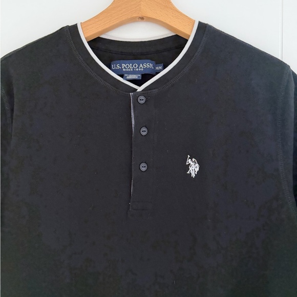 U.S. Polo Assn. Black Men's Polo Shirt - Picture 3 of 6